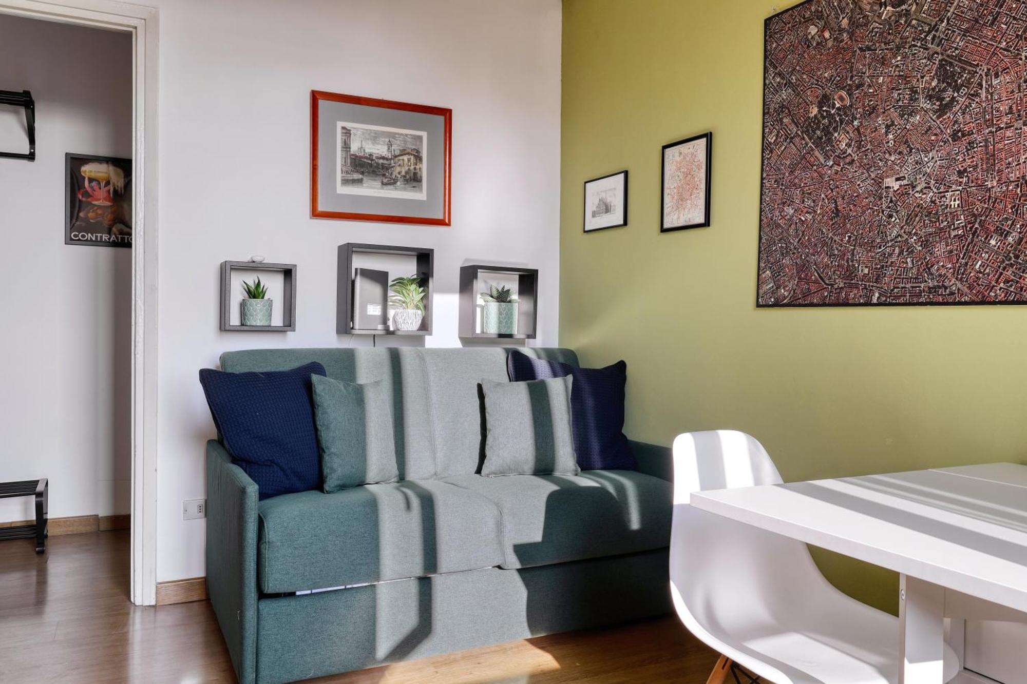 Apartamento View, Elegant In Milan's Rooftops